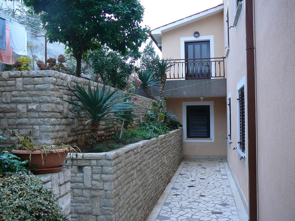 Apartments Emilia Rabac Exteriér fotografie